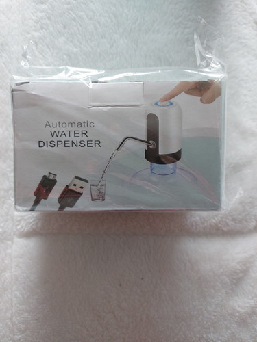 Distributore automatico acqua