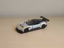 Aston Martin Vulcan ⚪ KiNSMART Scala 1/38 Modellino Die-cast Auto Supercar