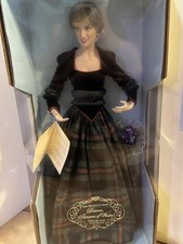 Bambola ritratto porcellana