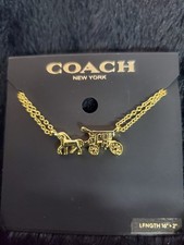 Collana con ciondolo cavallo e