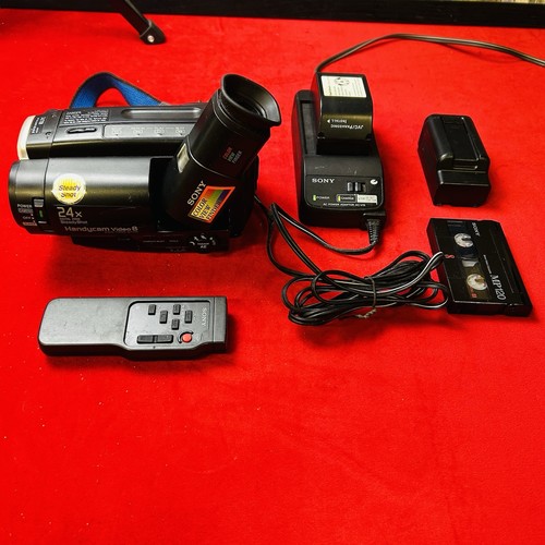 Sony handycam video ccd - sony, ccd-tr98