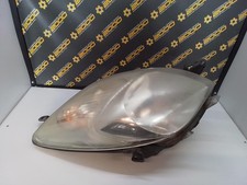 FARO FANALE ANTERIORE DESTRO DX PER TOYOTA Yaris Serie (05>08)