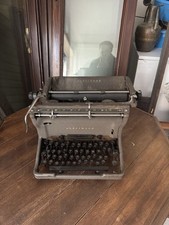 Macchina da scrivere Underwood