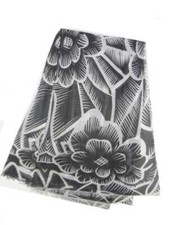 Grande sciarpa fiorata nera