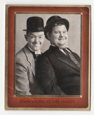 Stan Laurel-Oliver Hardy card