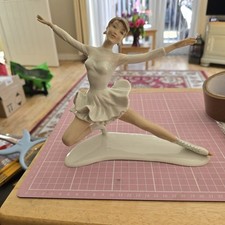 Large Wallendorf Porcelain