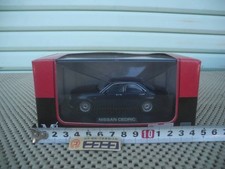 Epoca M-Tech Nissan Cedric blu