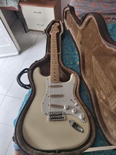 Fender Stratocaster Made in Mexico – Olympic White