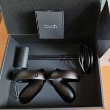 Controller touch Oculus Rift