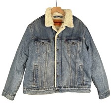 Levi’s Sherpa Trucker Giacca