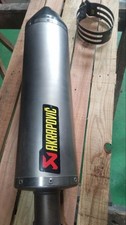 Silenziatore Akrapovic in