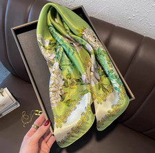 Sciarpa quadrata gelso 100%