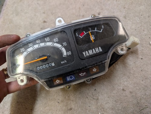 Yamaha cv80 beluga riva - yamaha,