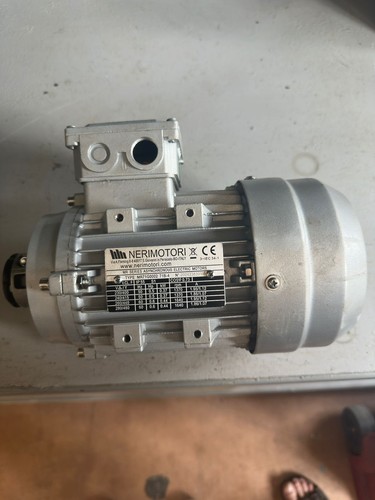 Motore elettrico asincrono