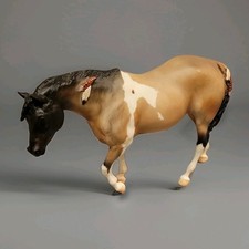 Breyer Horse N'iekeni Indian