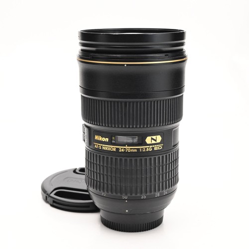 Nikon nikkor 70mm - af-s, 24-70mm