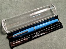 Universal - Vintage Italian