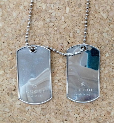Collana con ciondolo doppia
