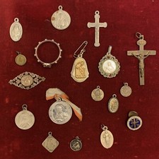 2229 - Lotto vario di 18