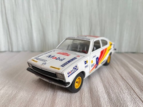 Burago opel kadett coupè - opel,