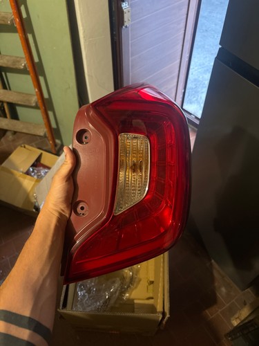 Fanale posteriore destro kia