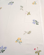 Tovaglietta ricamata 70x78