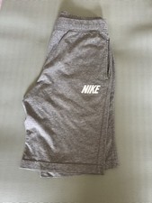 Pantaloncini Nike