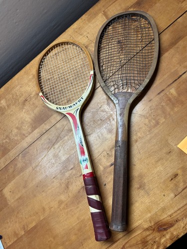 Vecchia racchetta tennis - vecchia,