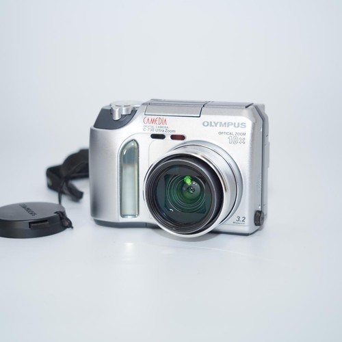 Fotocamera digitale compatta