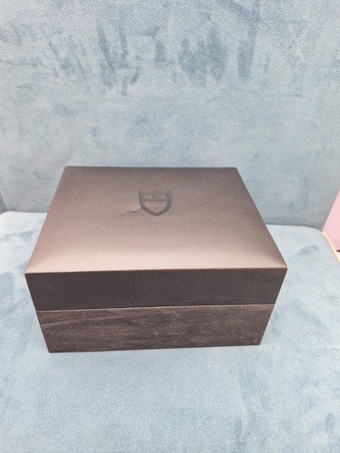 Genuine tudor black - genuine,