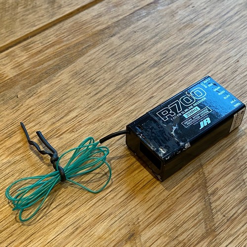 R700 canali 35 - r/c, mhz
