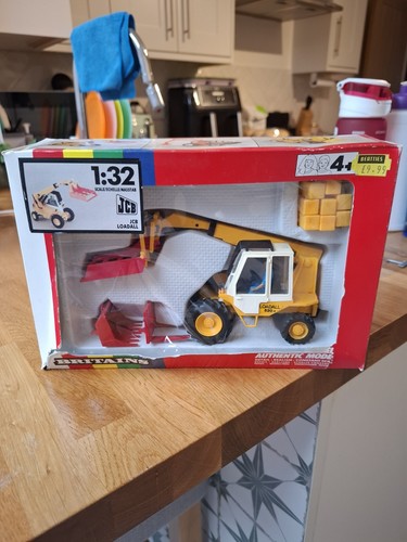 Britains farm toys - toys, 520-4