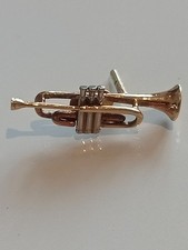 Tromba: gioiello spilla in oro 750 Marcato Gioielleria Chinato