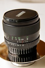 Revuenon 55 mm F/1.2 per Pentax K