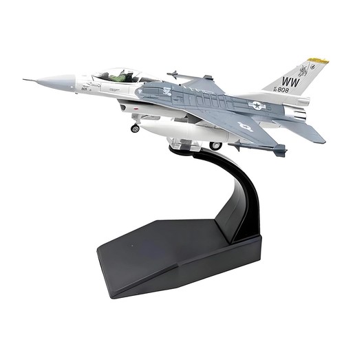 Modello aereo f16c - di,