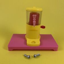 BARBIE PINK GLAM 2012 CAMPER