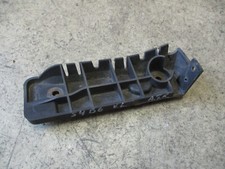 Parte guida supporto paraurti