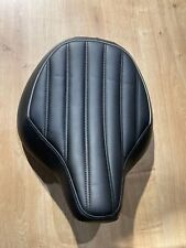 Sella USATA Triumph Bonneville Bobber comfort, a righe A9700400