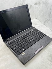 Acer Aspire One 10-11" Netbook Intel Atom Si accende