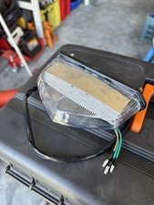 Faro posteriore per moto