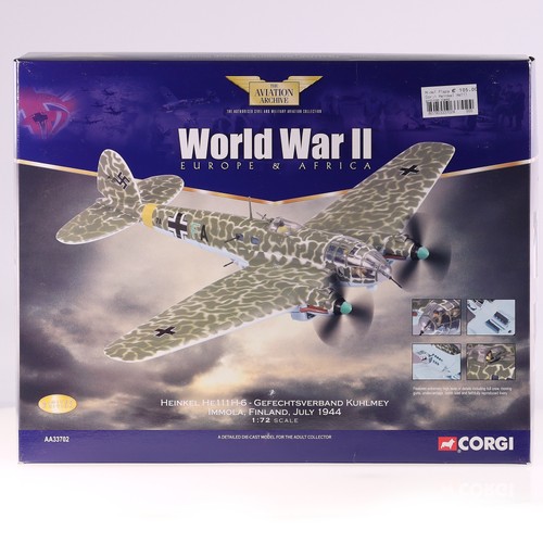 Heinkel aa33702 corgi he111h - heinkel,