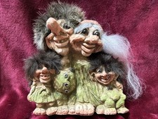 Vintage nyform troll family - nyform,