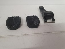 MANIGLIA CAPOTE IN ALLUMINIO NERO CON PERNO FIAT 500 EPOCA + 2 COPRIPEDALI  