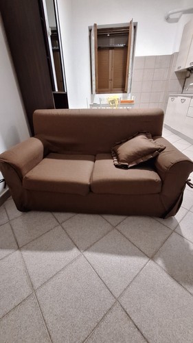 Divano posti usato colore - divano,