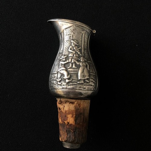 Bottiglia vino argento vintage