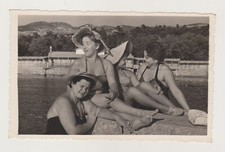 Quattro costumi da bagno