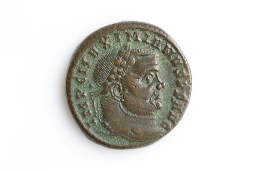 Massimiano follis sacra - *, *