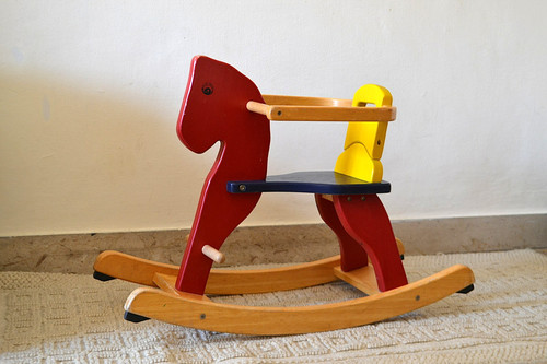 Cavallo dondolo antico - a,
