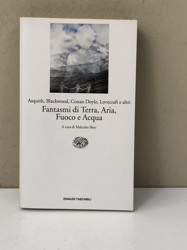 Fantasmi terra aria fuoco e - fuoco,