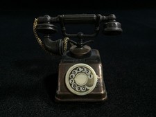 Z1886 / Telefono Stile